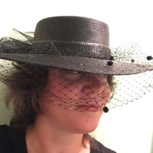 Black woven Kentucky Derby hat with flocked netting and black fascinator bow main image 4